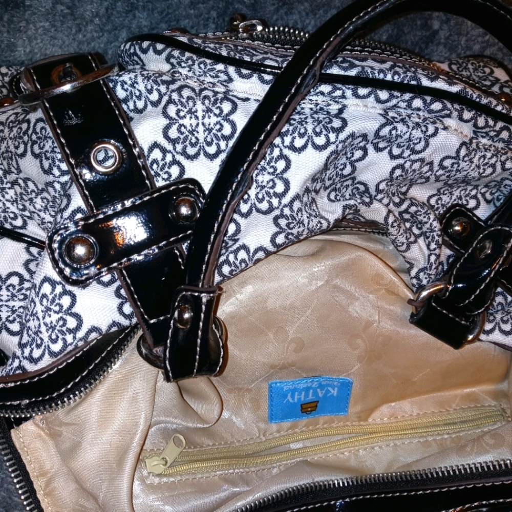 Black & white fabric Kathy Van Zeeland purse